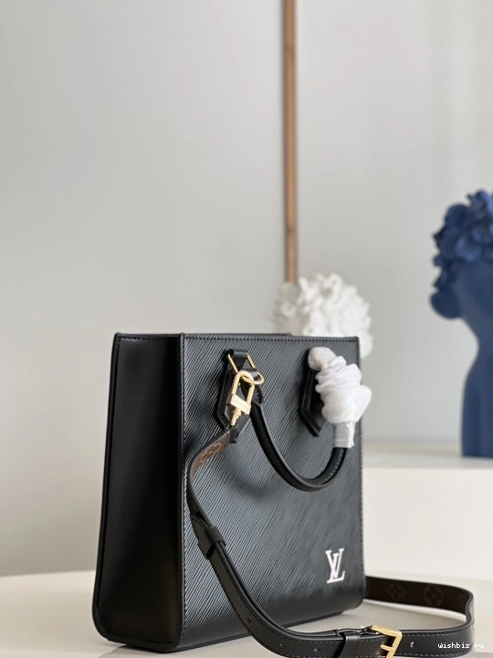 WIS PLAT LOUIS PETIT SAC VUITTON 0818